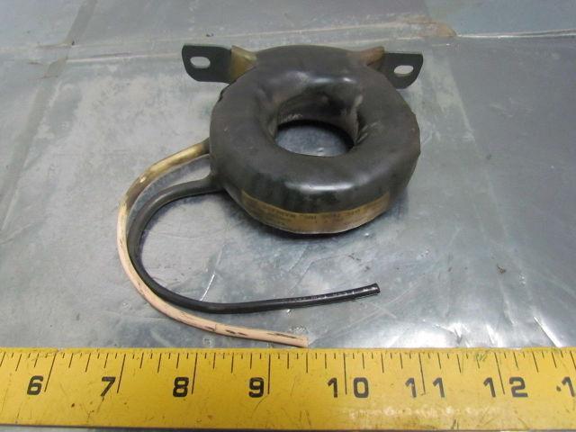 Midwest Electric 3CT12B Current Transformer 2 VA 200:5 Ratio 25-400 Cycles