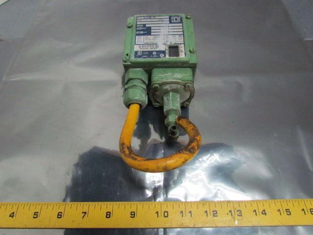 Square D GAW2S1 Pressure Switch Range 5-18 PSI Decreasing Max 80 PSI 120-600VAC