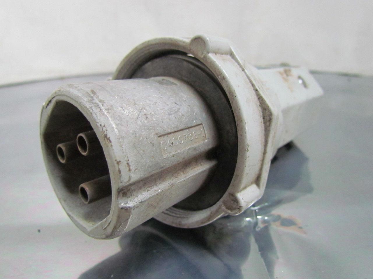 Arktite Connector Plug 30A 600VAC 250VDC 3 Pole 3 Wire Pin + Sleeve Type Male