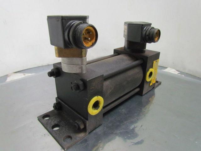 Parker CCB2AUS14AC Pneumatic Air Cylinder 2-1/2" Bore 3" Stroke w/Sensors