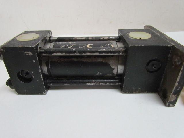 Parker CJ2HTS23AC Hydraulic Cylinder 1-1/2" Bore 2-3/8" Stroke Extended Rod