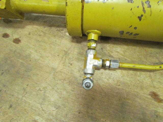 Hydraulic Cylinder 5" Bore 13" Stroke Welded Steel Body Extended Rod Clevis
