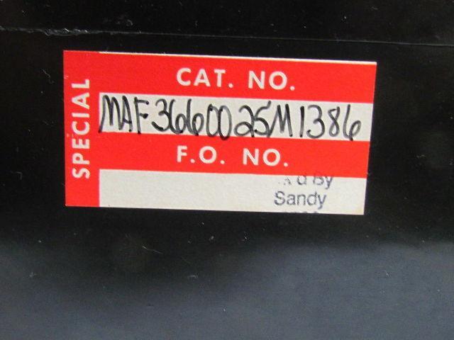 Adjustable Trip Circuit Breaker 600V 600AAC Modifications Shunt Trip/Aux Switch