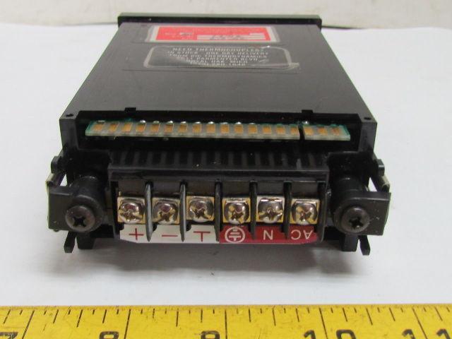 Newport Quanta Q2020-JDC1 Digital Temperature Panel Meter 10 VDC 5 Watt