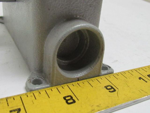 ILME 24-Pin Female Connector Plug Single Lever Housing w/Cover 16A 600V 3/4 NPT