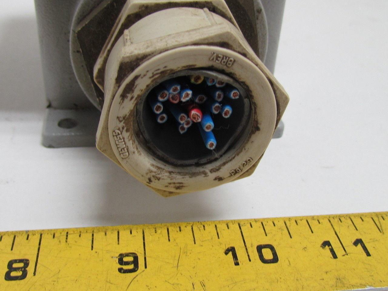 32-Pin Female Double Insert Connector Plug Side Entry Housing Single Lever Cover
