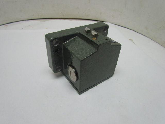 Balluff BNS 519-B2 D16-100-11 Multi-Position Limit Switch 2-Plunger .016 NEW