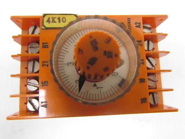 Schleicher Mikrolais SZB 52-S On-Delay Timer Relay 3Sec-60Hrs 110-115V
