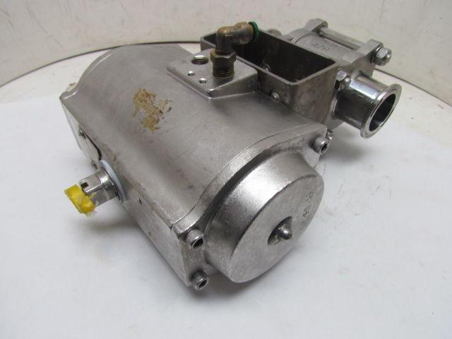10-SR-85 1000 WOG CF8M Stainless Steel 1-1/2" Tri Clover Ball Valve w/Actuator
