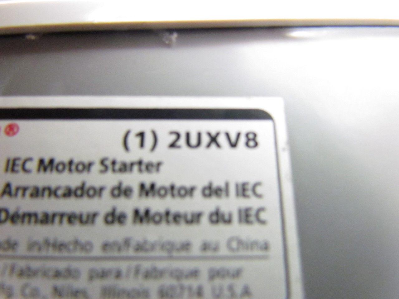 Dayton 2UXV8 IEC Contactor 120V 18A Nema 12 3P Start Stop Push Button Enclosure
