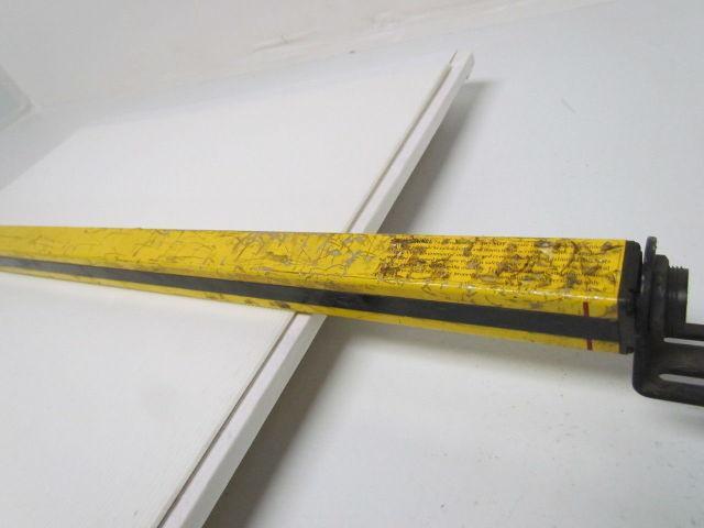 STI MS4336B-2 Minisafe-B MS4300B-2 Series 36" Light Curtain Transmitter