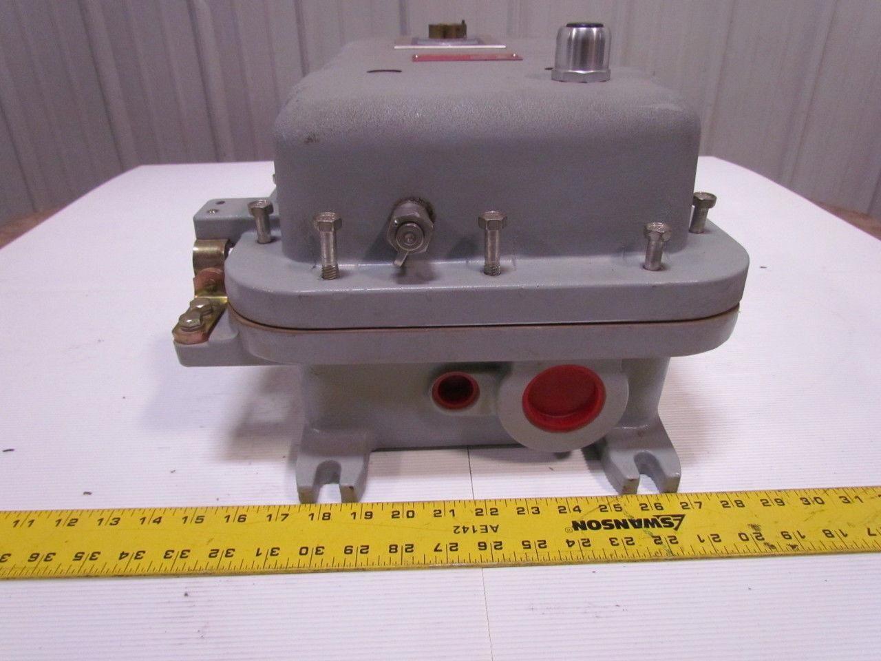 Allen Bradley 513-CHH-41 Cobination Starter Circuit Breaker NEMA Size 2 200-575V