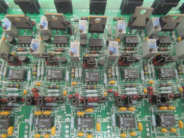Analog Devices STB-AOT STB-A0T 71-1318102 8-Channel Output Panel Circuit Board