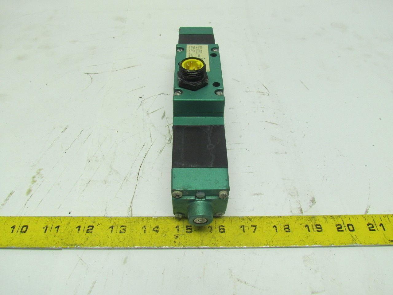 Numatics A12SS400S Pneumatic Solenoid Valve 120V .11A Coils 150PSI