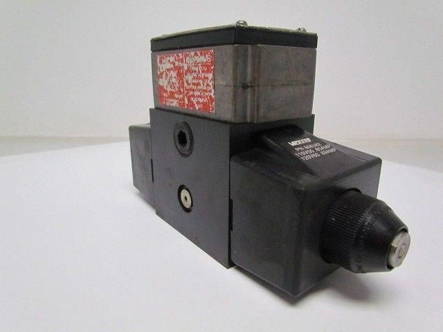 Vickers 02-119493 DG454LW 012 C B 60 Hydraulic Directional Control Valve