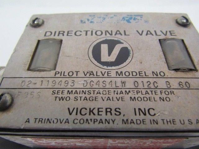 Vickers 02-119493 DG454LW 012 C B 60 Hydraulic Directional Control Valve