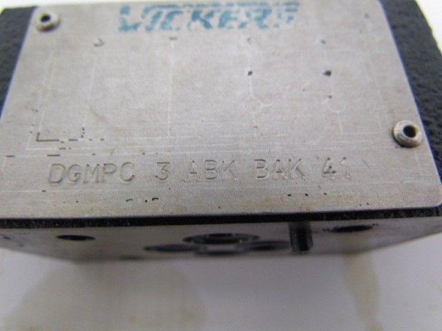 Vickers DGMPC-3-ABK-BAK-41 Vickers SystemStack Hydraulic Check Valve