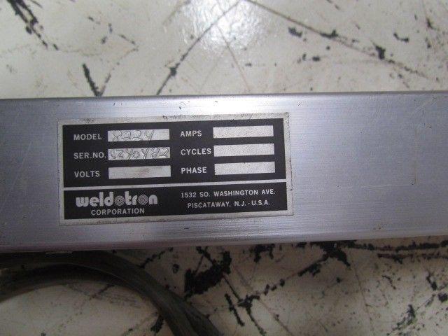 Weldotron 8224 Safe-T-Lite Safety Light Curtain Projector 55" OAL