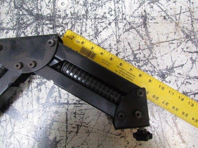 Control Box Arm 14-3/4" Horizontal Travel 360° Swivel Base Bolt Through Mount