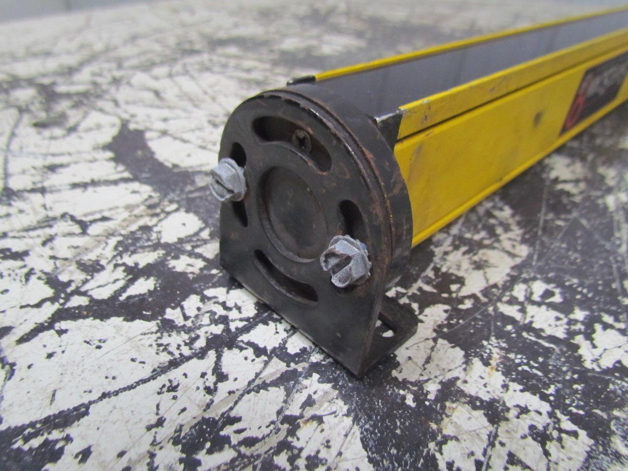 Dolan-Jenner Safescan 9B Safety Light Curtain Transmitter Sender