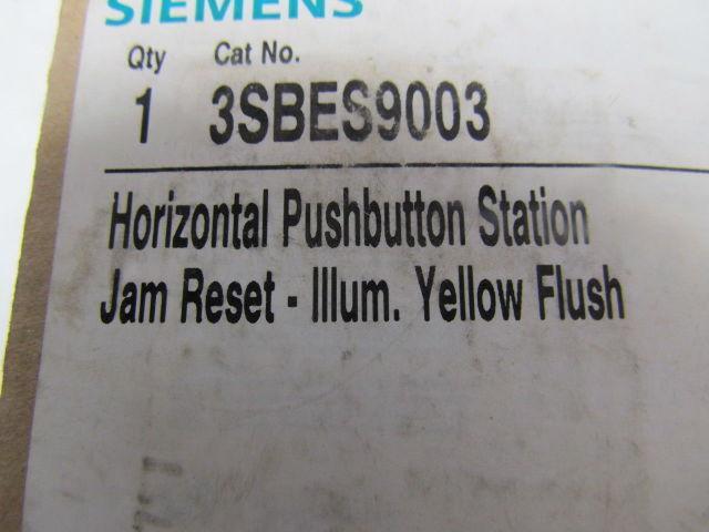 Siemens 3SBES9003 Horizontal Pushbutton Station Jam Reset Illuminated Yellow
