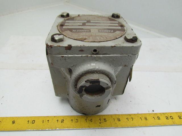Parker 10-S-74W-M-2-CC-4-53 Tell-Tale Hydraulic Filter 1" NPT Ports