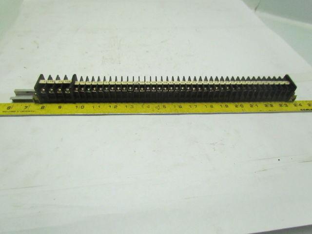 Mibu Denki F15 38 F15 600V Terminal Blocks w/4 F25 Blocks On 18" Long Din Rail
