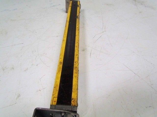 Rockford PSD-400 LBT416 16" Field of Coverage Light Curtain Emitter