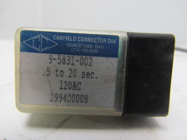 Canfield Connector 9-5831-002 Valve Timer Plug Connector .5 to 20 Sec 120VAC