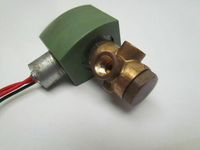 ASCO RED HAT 8320G188 Solenoid Valve 1/4"NPT 45PSI Air Bas Water 3port