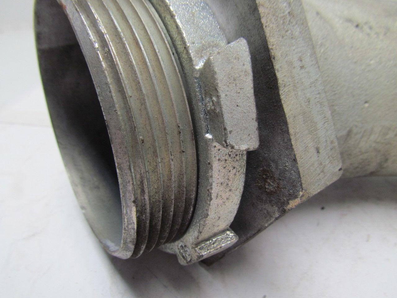 Thomas & Betts 90 deg 3" Non-Insulated 6108 Connector