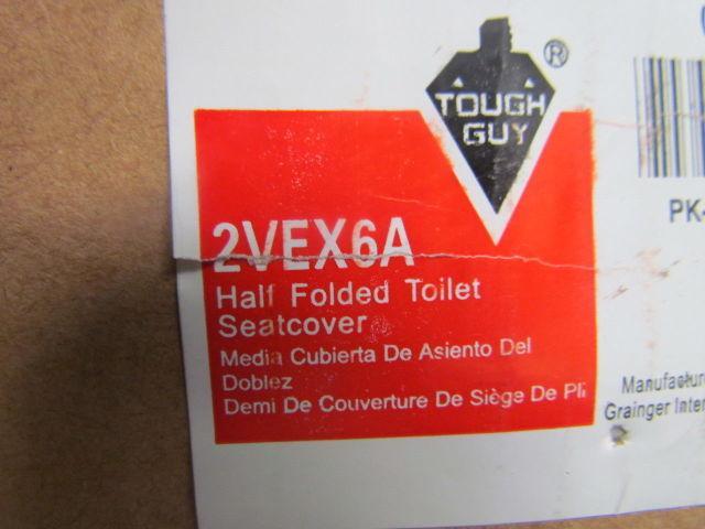Tough Guy 2VEX6A 5000 pcs 1/2 Fold Disposable White Toilet Seat Cover