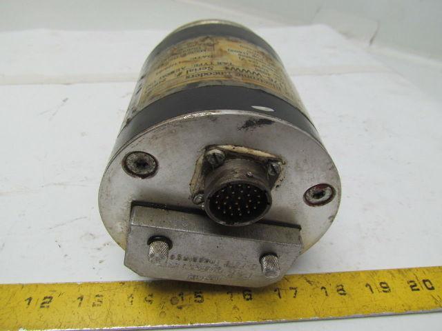 TR Electronic 1176-WWW1 AE100M-UNI Absolute Encoder 1/2" Dia Shaft 11-27VDC