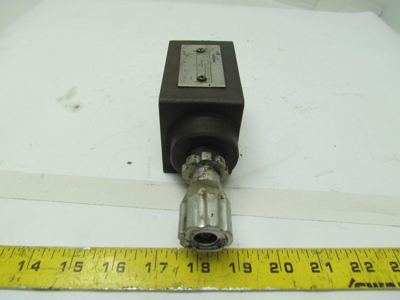 Western Fluidyne WFDGMFN5YA2WB2W41 Hydraulic control valve adjustable lot of 5