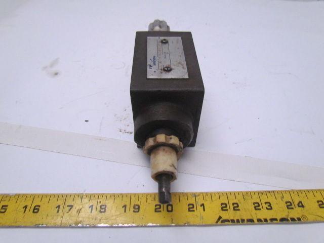 Western Fluidyne WFDGMFN5YA2WB2W41 Hydraulic control valve adjustable lot of 5