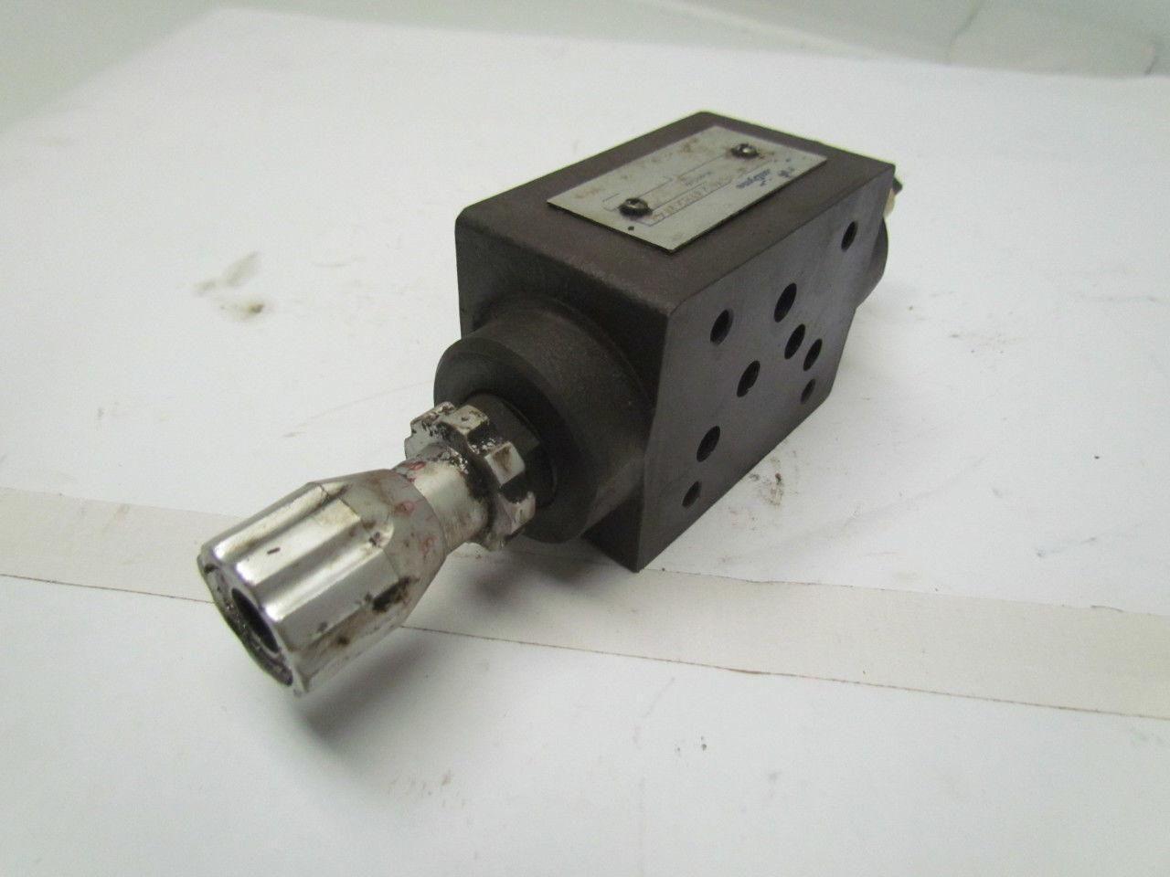 Western Fluidyne WFDGMFN5YA2WB2W41 Hydraulic control valve adjustable lot of 5
