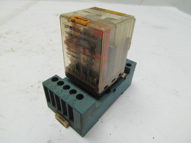Specher Schuh CH1-3W-24VDC-MD 24V DC Relay W/Base