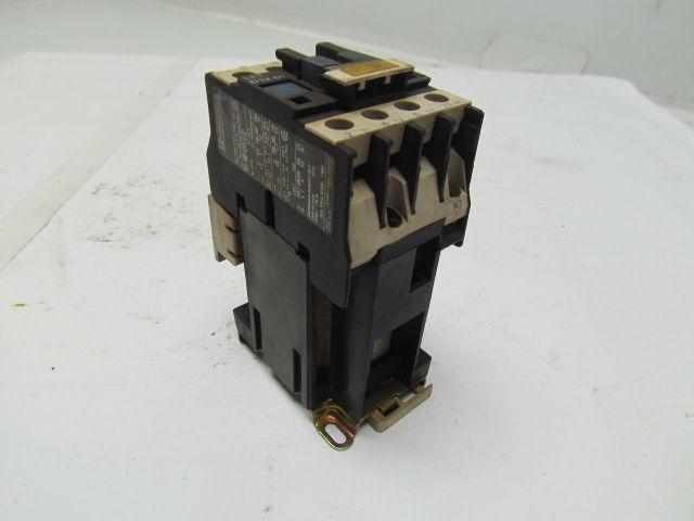 Telemecanique LP1 D12 01 Contactor Relay Motor Starter 24V Coil