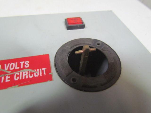 Daykin Elec. GPFS-01 LS Enclosed Transformer Disconnect 2000VA 480V Pri 120V Sec