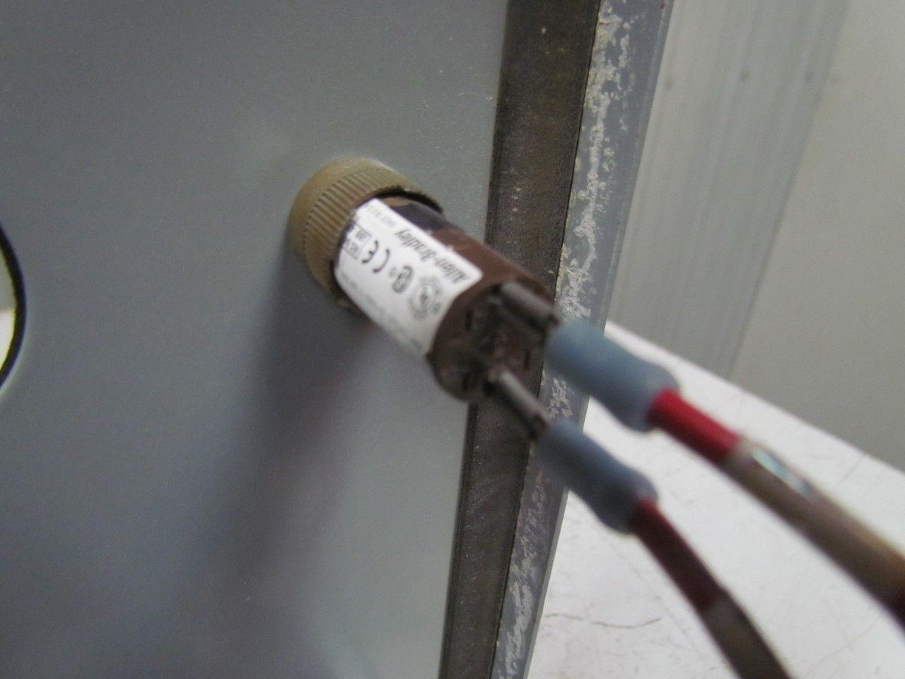 Daykin Elec. GPFS-01 LS Enclosed Transformer Disconnect 2000VA 480V Pri 120V Sec
