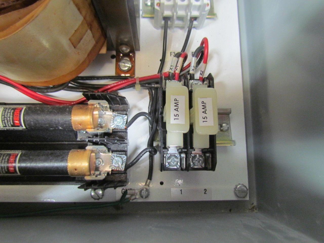 Daykin Elec. GPFS-01 LS Enclosed Transformer Disconnect 2000VA 480V Pri 120V Sec