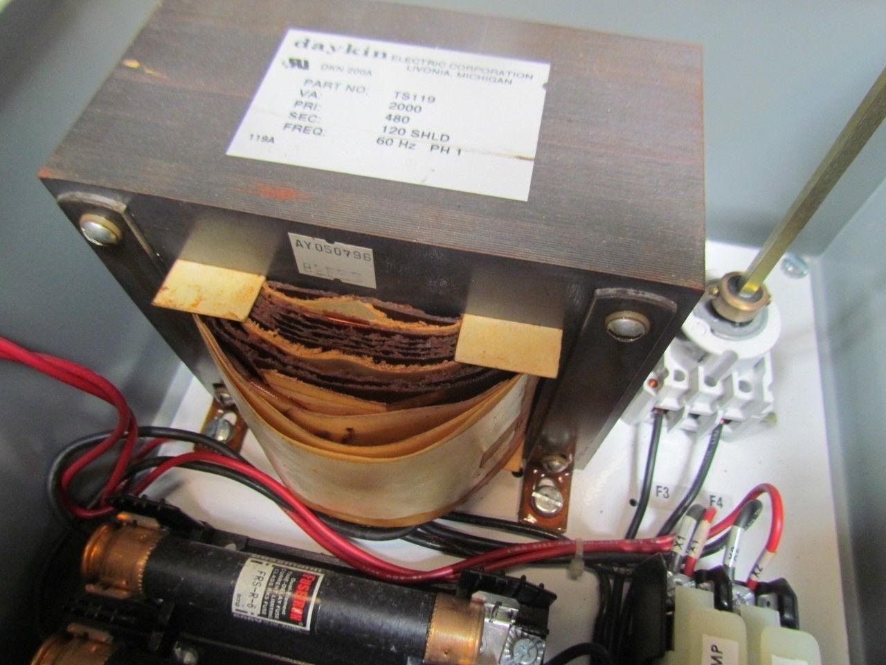 Daykin Elec. GPFS-01 LS Enclosed Transformer Disconnect 2000VA 480V Pri 120V Sec