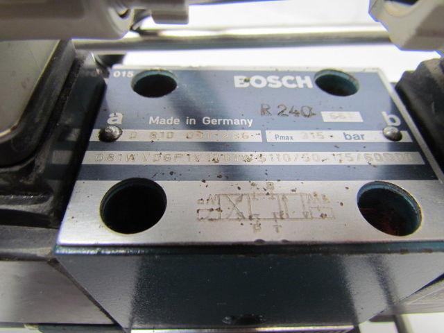 Bosch D-810-091-436 Hydraulic Valve Assembly Hyundai HIT15S