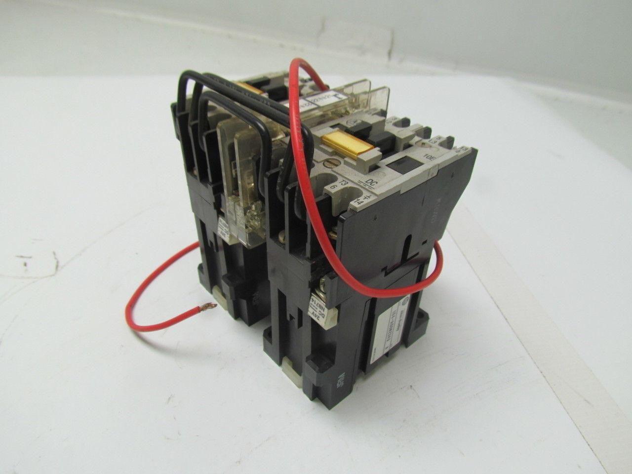 Allen Bradley 104-AO9NZ243 Ser A Reversing Contactor 600V 9A w/24VDC Coil