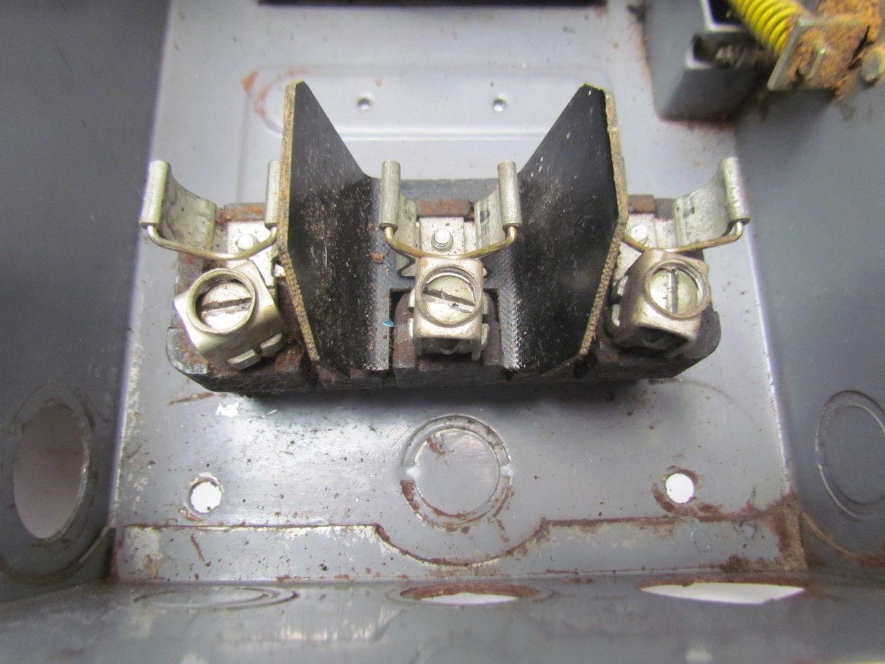 Square D A85341 Ser.A1 Fused single throw safety switch disconnect 30A 600V