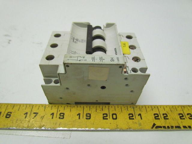SIEMENS 5SX2 B40 40A 3 pole circuit breaker
