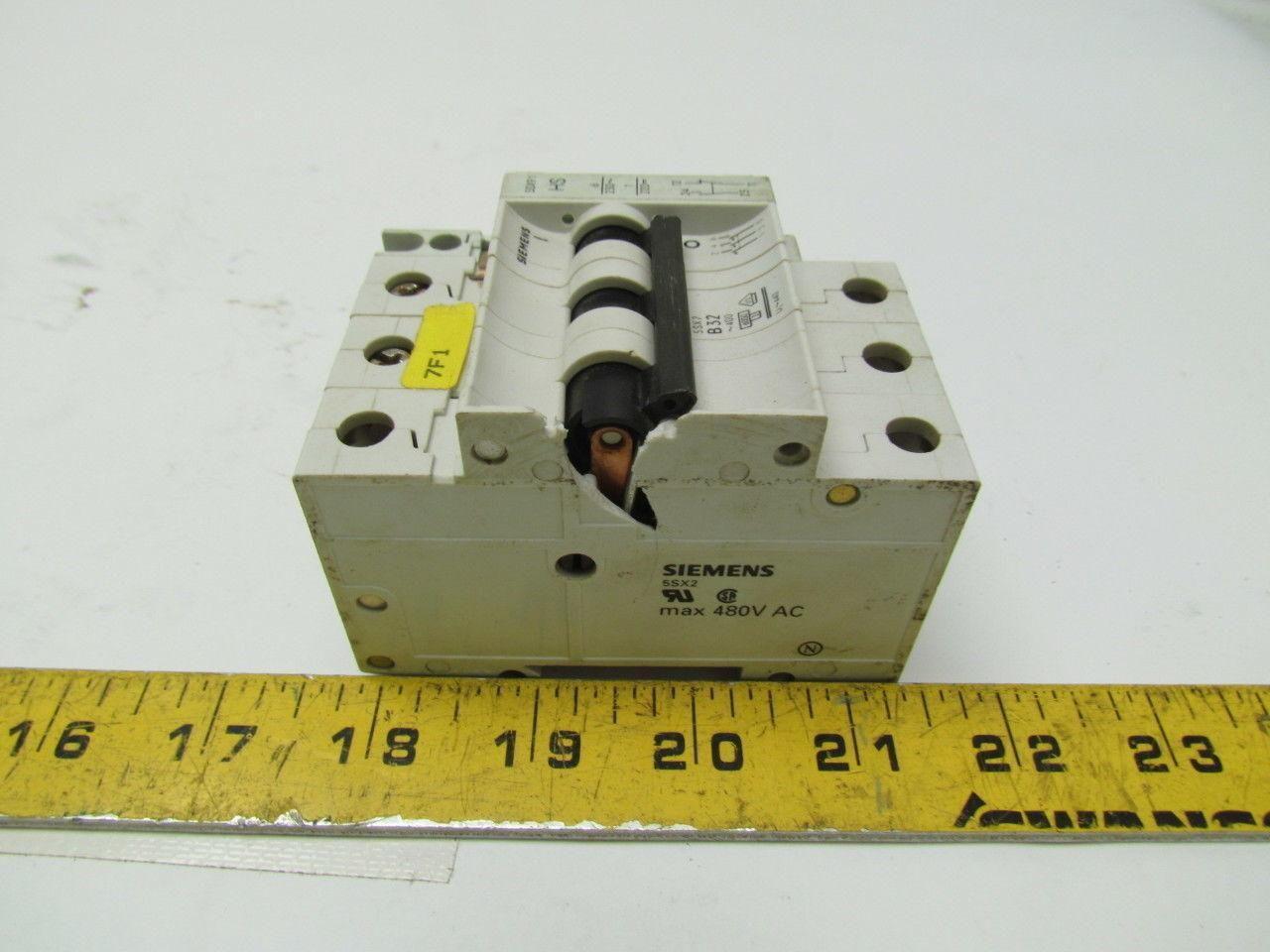 SIEMENS 5SX2 B40 40A 3 pole circuit breaker