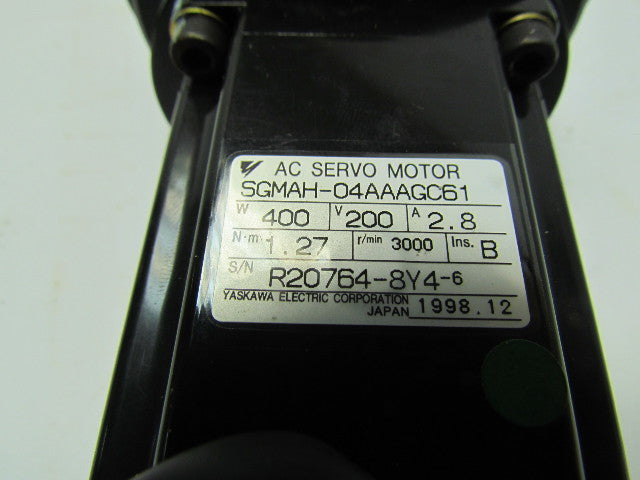 Yaskawa SGMAH-04AAAGC61 AC Servo Motor 400W 200V 3 Phase 3000RPM