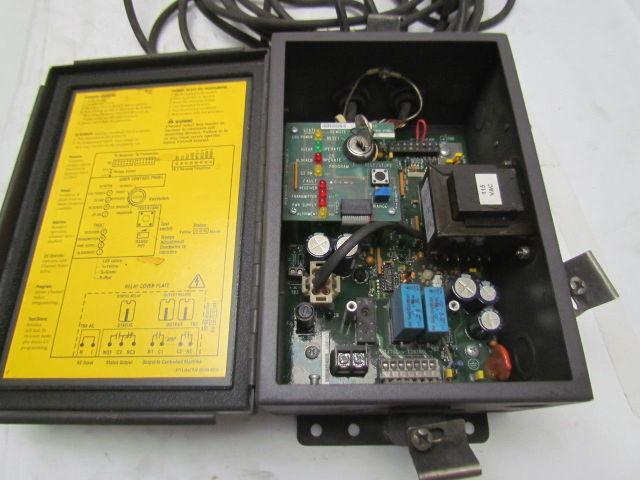 STI Scientific Technologies MS4328B-2 2 Light Curtain Controller 115VAC w/ Cords