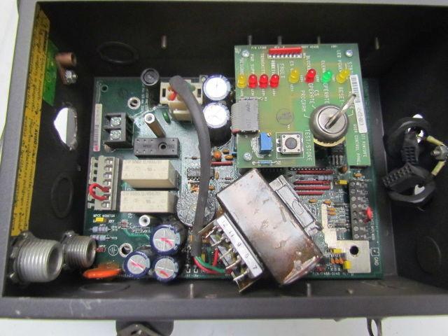 STI Scientific Technologies MS4328B-2 2 Light Curtain Controller w/ cords 115VAC